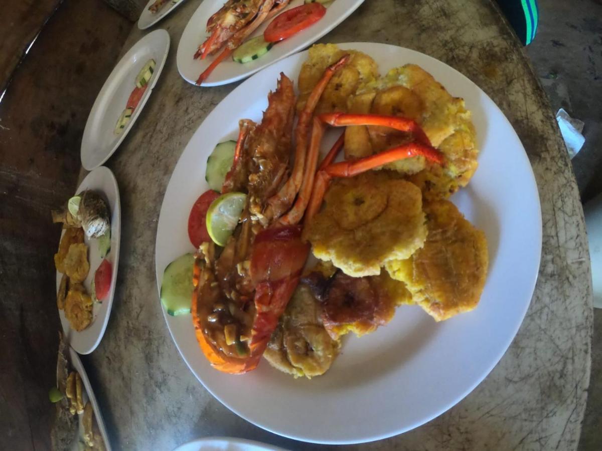 Bed and Breakfast San Blas Wild Mamartupo Екстер'єр фото